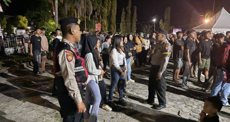 Reuni Akbar
