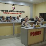 Zoom meeting kapolres seruyan